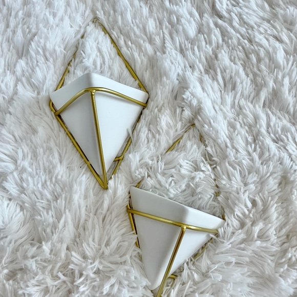 California Home Goods Geometric Wall Planter Small Set of 2 - Picture 7 of 14